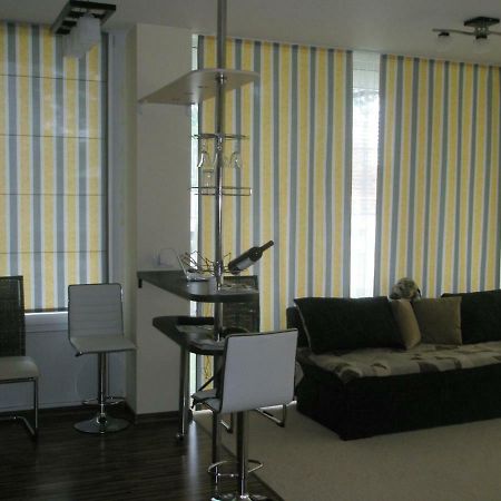 Apartment Near Airport Riga Ngoại thất bức ảnh