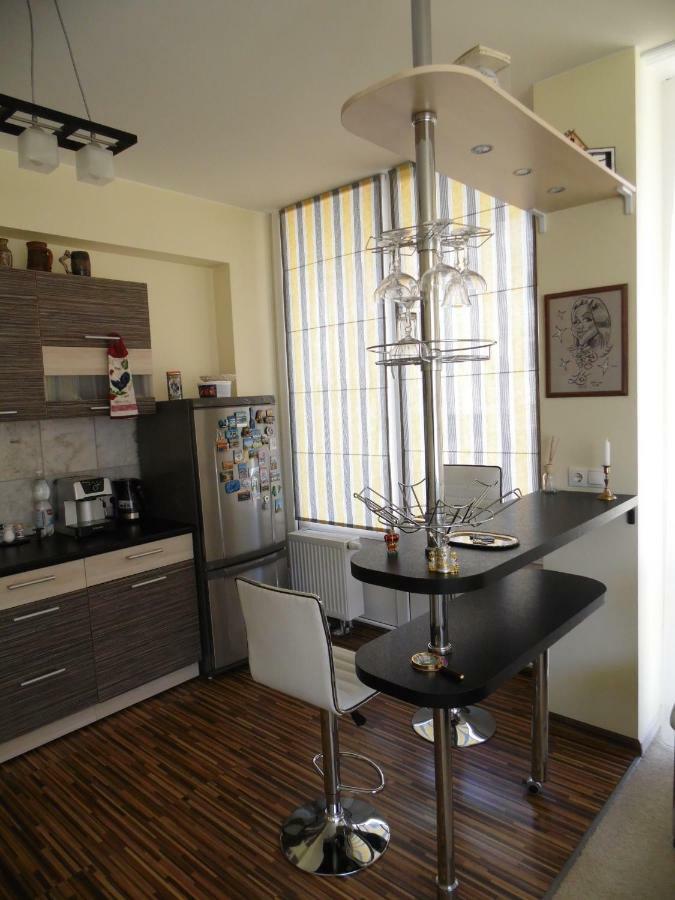 Apartment Near Airport Riga Ngoại thất bức ảnh