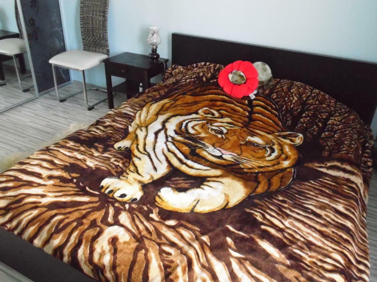 Apartment Near Airport Riga Ngoại thất bức ảnh