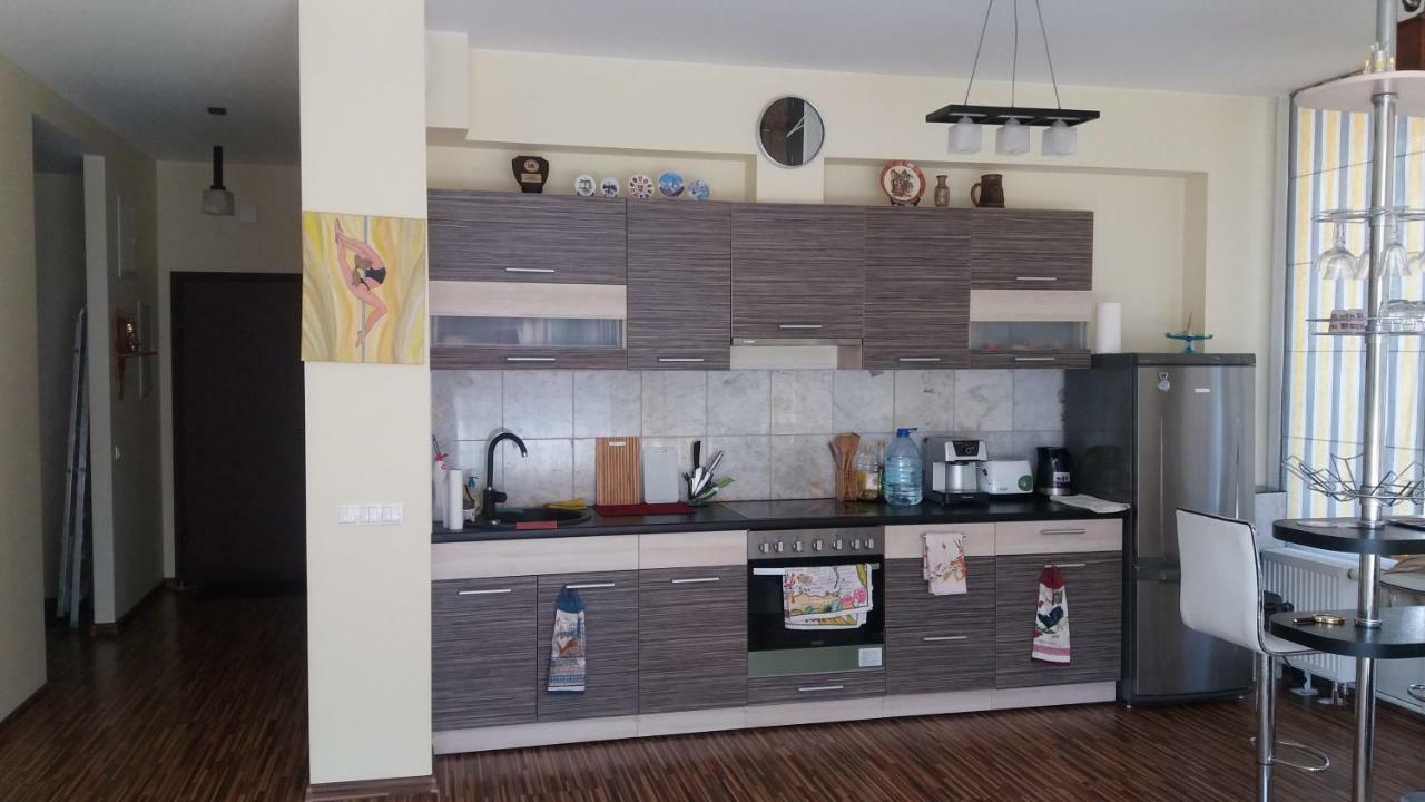 Apartment Near Airport Riga Ngoại thất bức ảnh